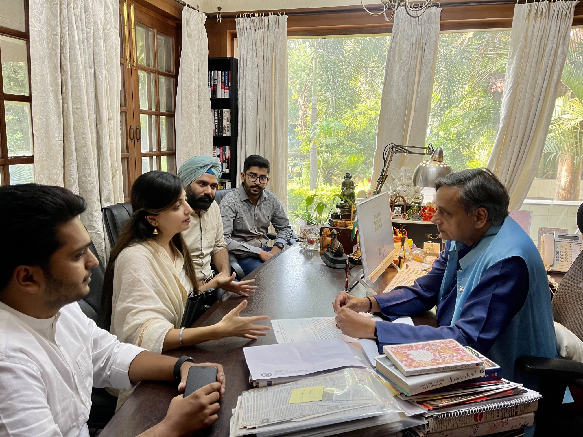 Poonam Kaur in her meeting with Shashi Tharoor